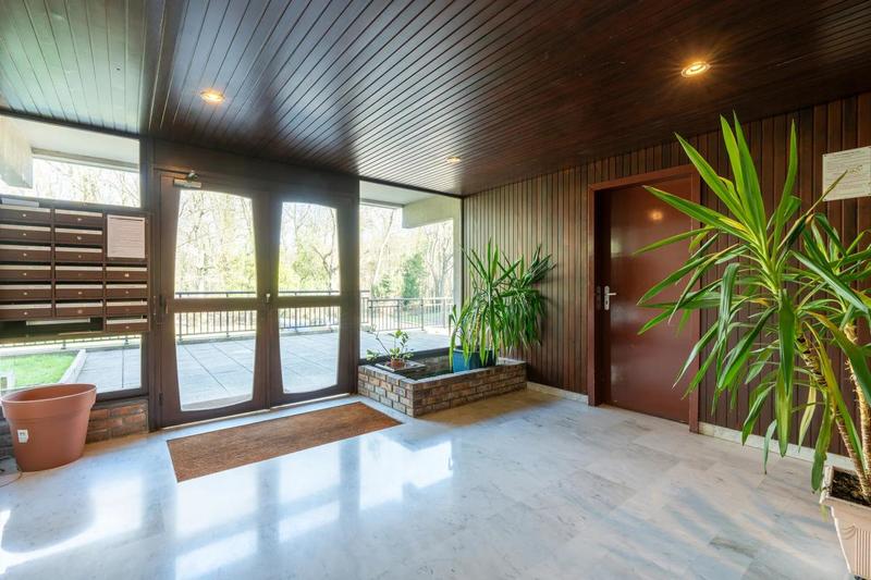 Appartement - 82 m² - 4 pièces