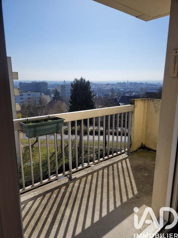 Appartement - 80 m² - 4 pièces