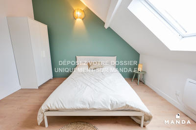 Chambre - 11 m² - 5 pièces