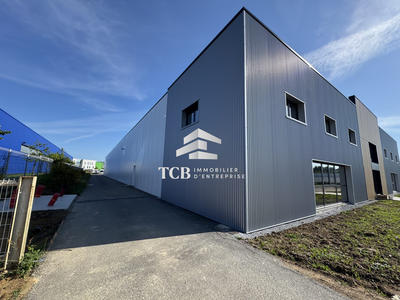 Local d'activités - 2 620 m²