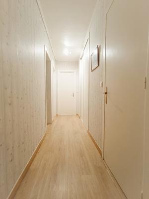 Appartement - 101 m² - 5 pièces