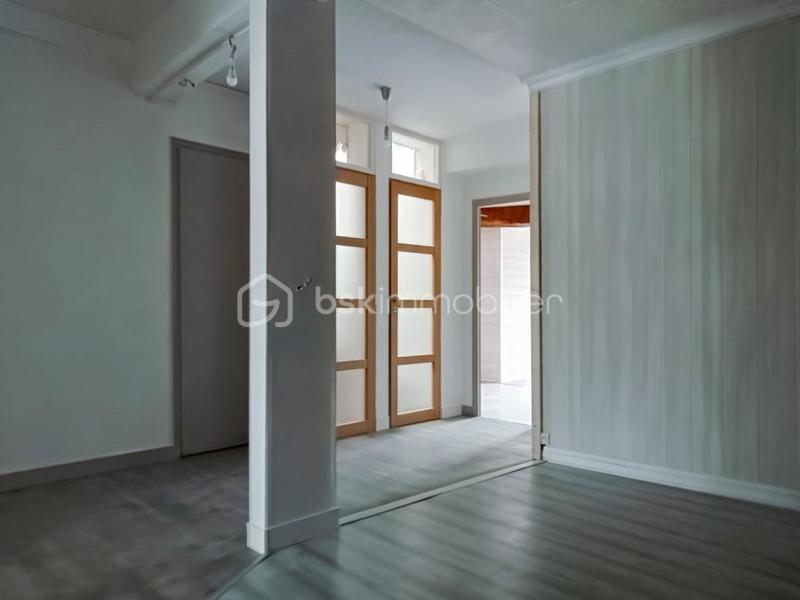 Maison en pierre - 175 m² - 6 pièces