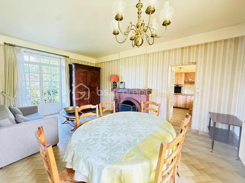 Propriété - 86 m² - 5 pièces