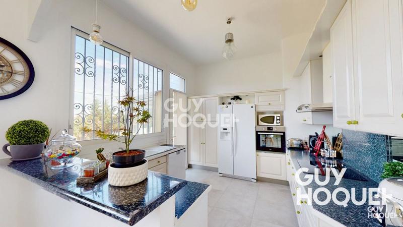 Maison - 161 m² - 6 pièces