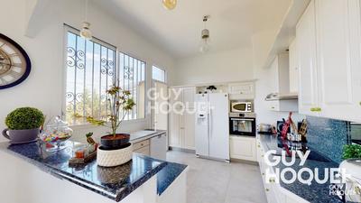 Maison - 161 m² - 6 pièces