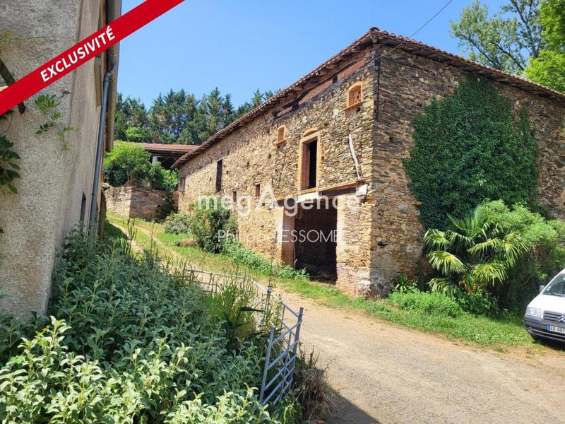 Maison - 320 m² - 13 pièces