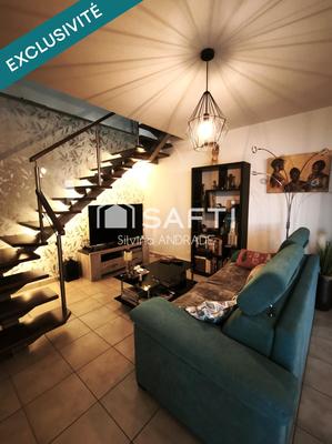 Maison - 99 m² - 4 pièces