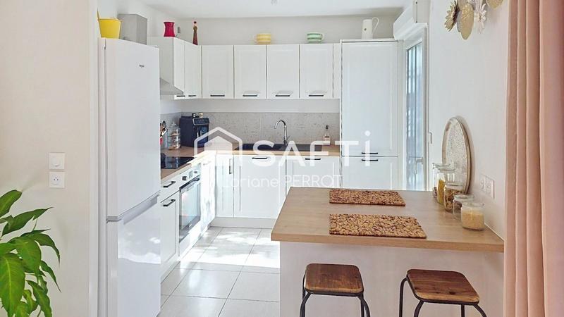 Maison - 90 m² - 4 pièces