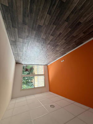 Local commercial - 70 m² - 4 pièces