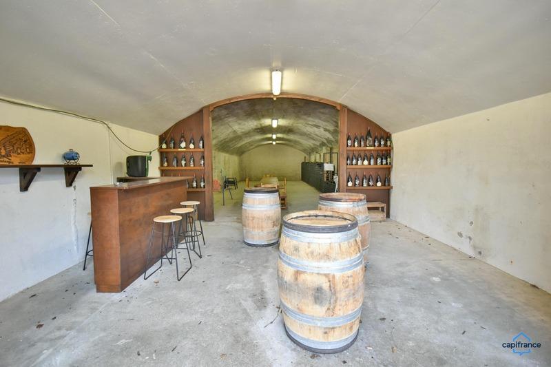 Maison - 215 m² - 8 pièces