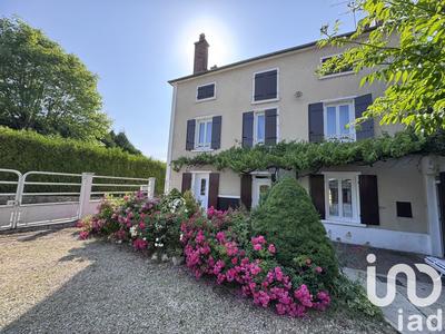 Maison - 171 m² - 8 pièces