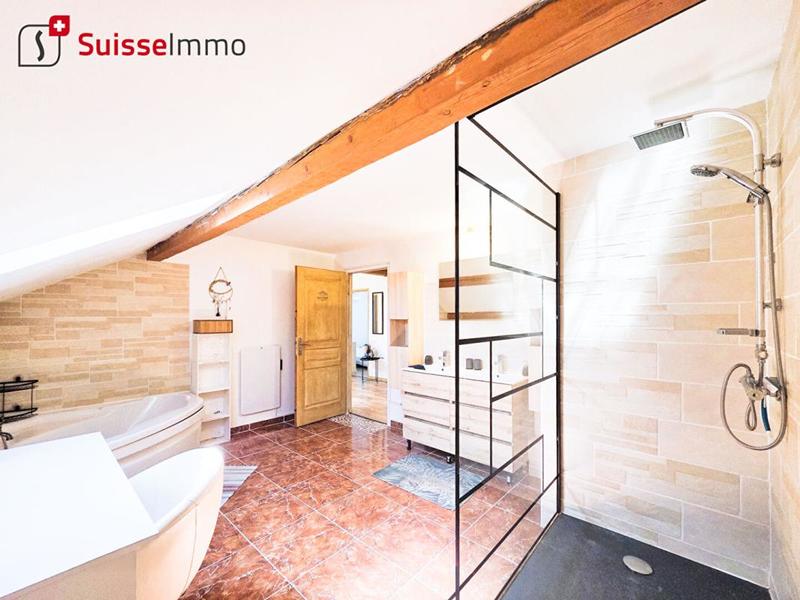 Maison - 150 m² - 5 pièces