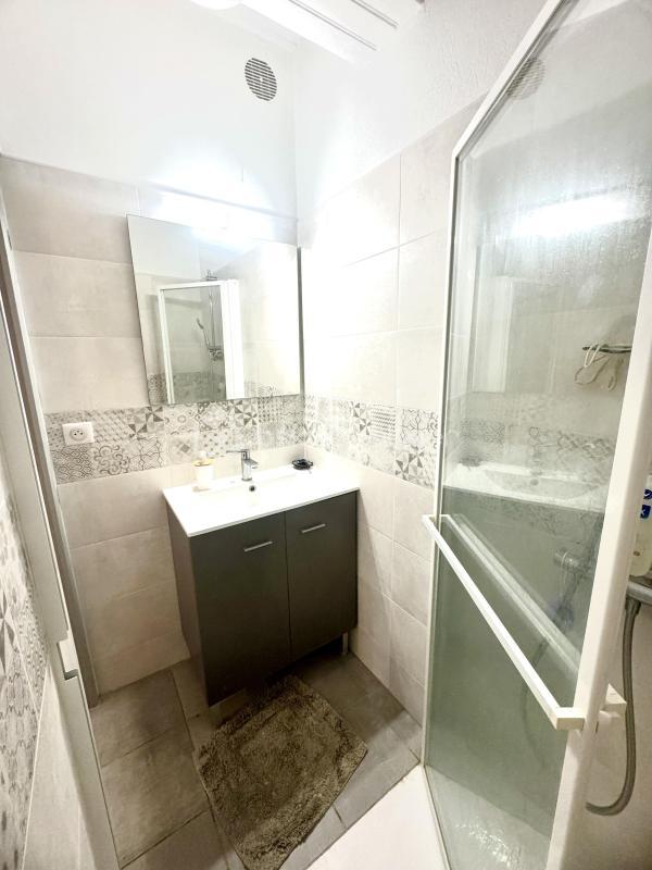 Maison ancienne - 202 m² - 9 pièces