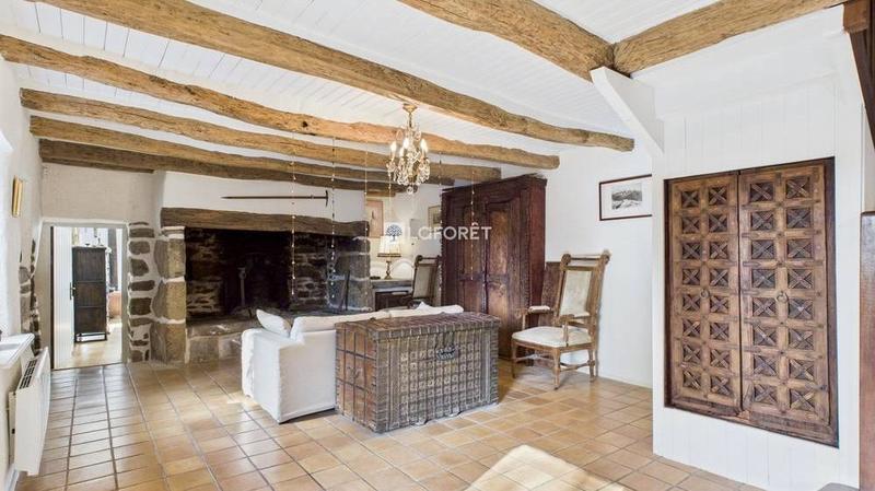 Maison ancienne - 200 m² - 5 pièces