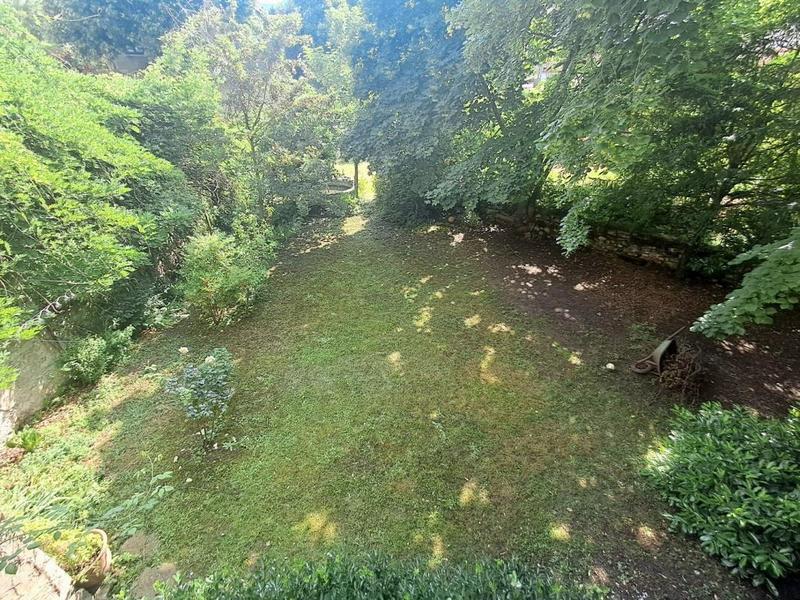 Maison - 185 m² - 7 pièces