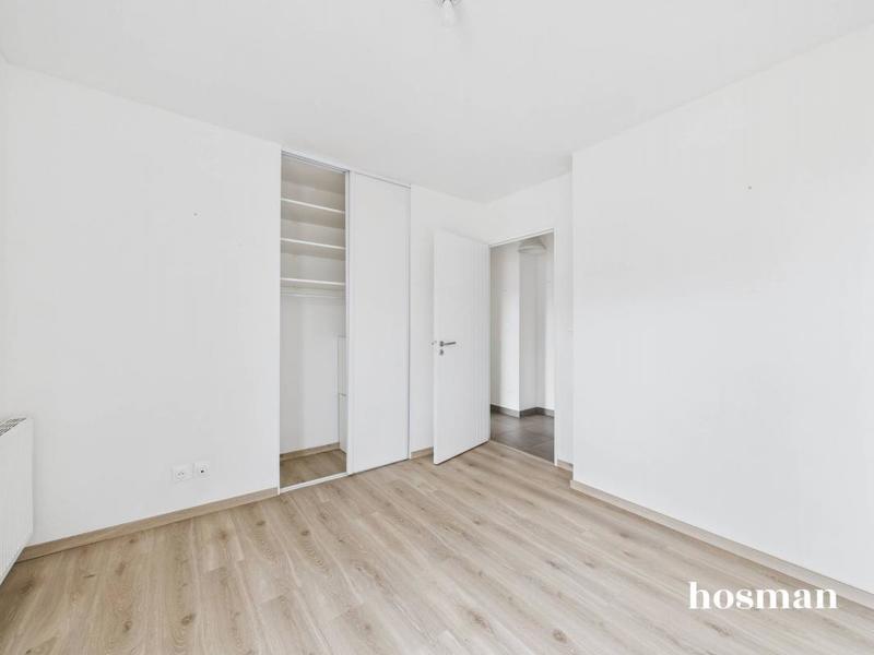 Appartement - 100 m² - 3 pièces