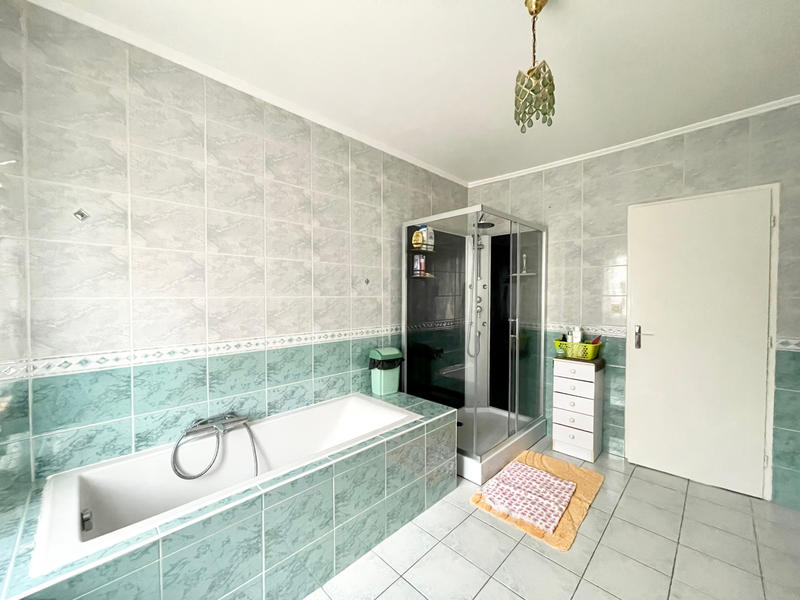 Maison - 125 m² - 5 pièces