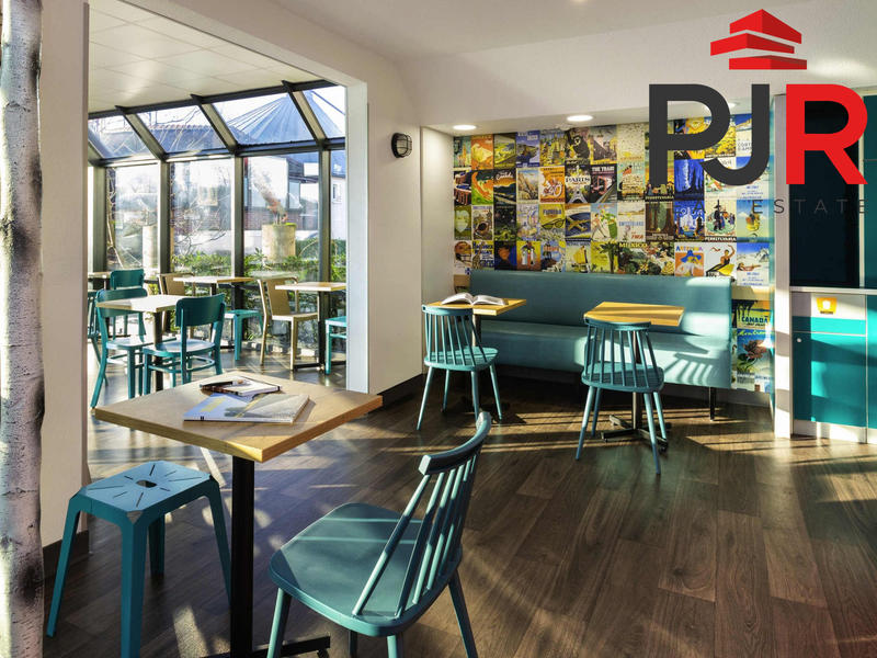 Local commercial - 1 000 m²