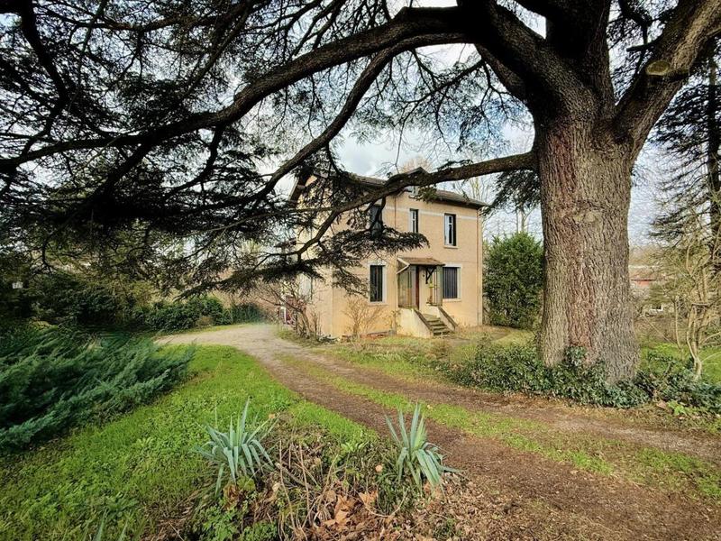 Maison ancienne - 92 m² - 3 pièces