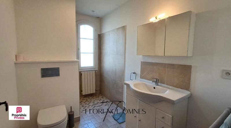 Maison - 196 m² - 9 pièces