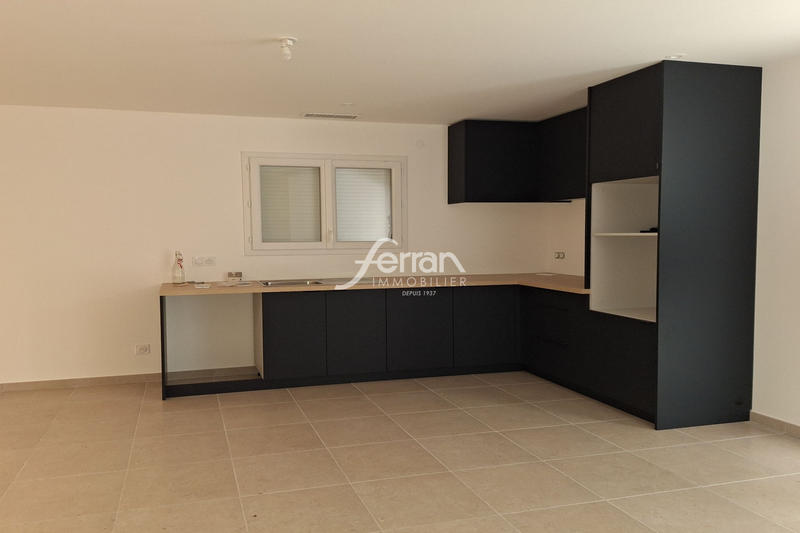 Maison - 121 m² - 4 pièces