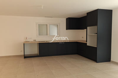 Maison - 121 m² - 4 pièces