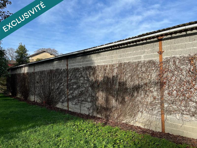 Local commercial - 675 m² - 1 pièce