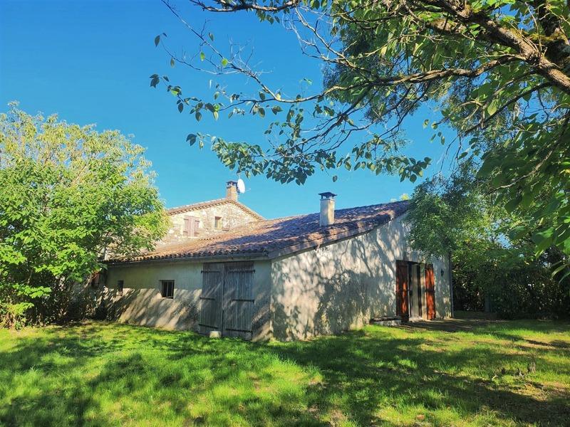 Maison en pierre - 148 m² - 5 pièces