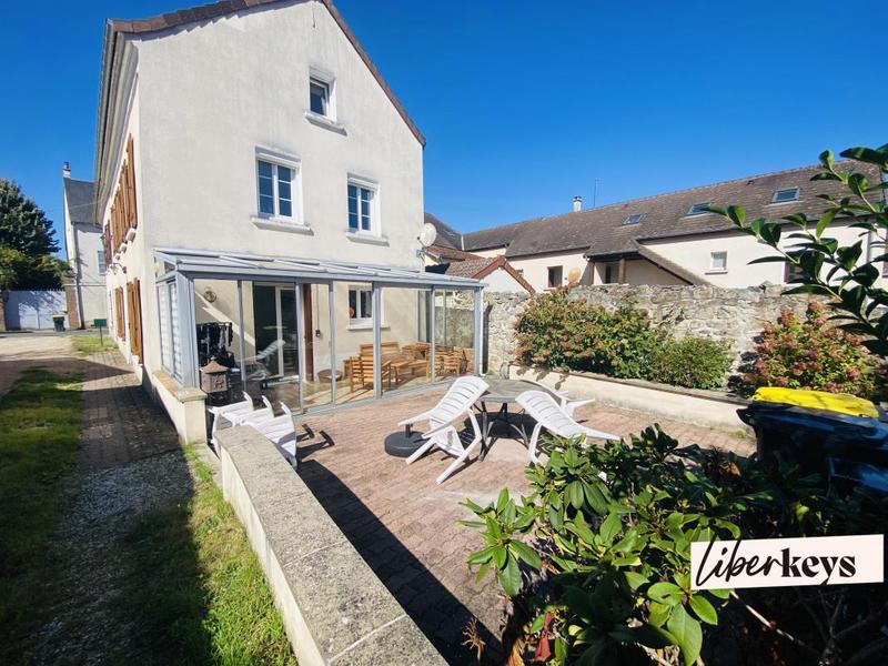 Maison - 105 m² - 5 pièces