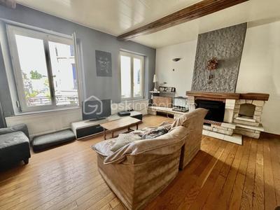 Immeuble - 170 m² - 5 pièces