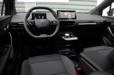 Mg Mg4 Electric 51kwh - 125 Kw 2wd Standard