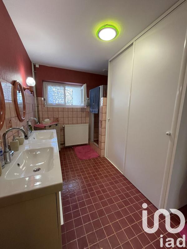 Maison - 185 m² - 5 pièces