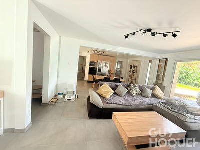 Maison - 140 m² - 6 pièces