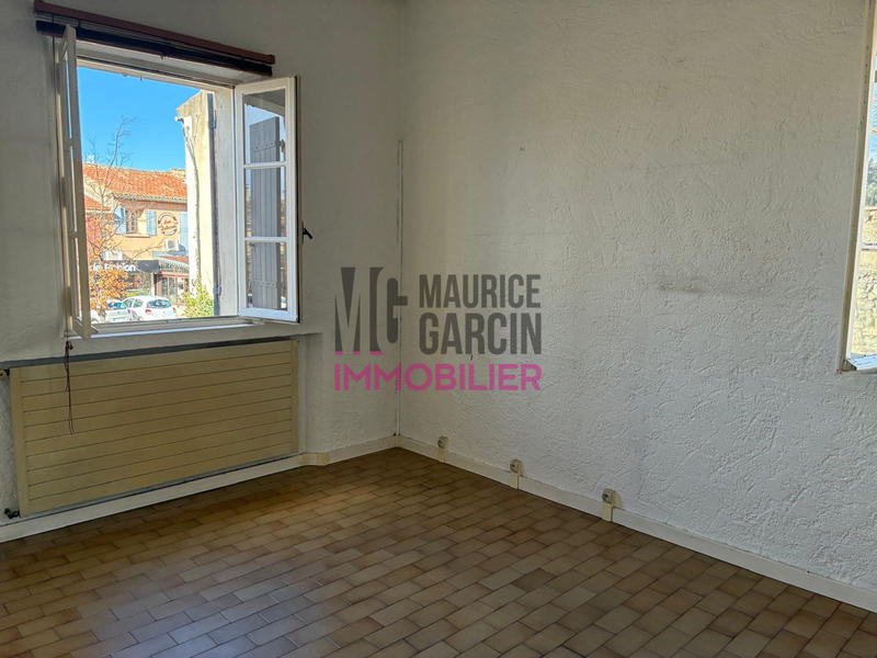 Maison - 188 m² - 13 pièces