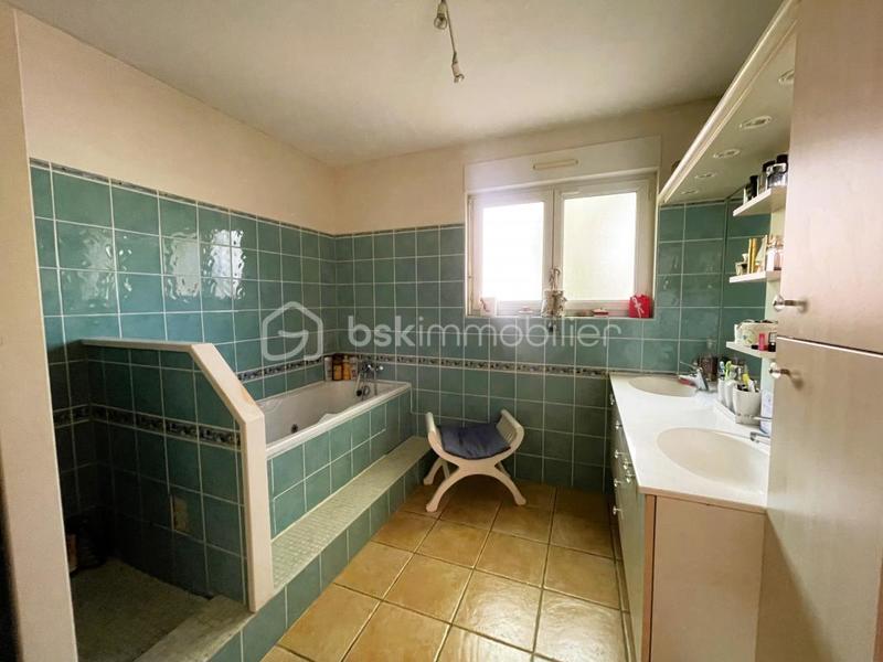 Villa - 130 m² - 5 pièces