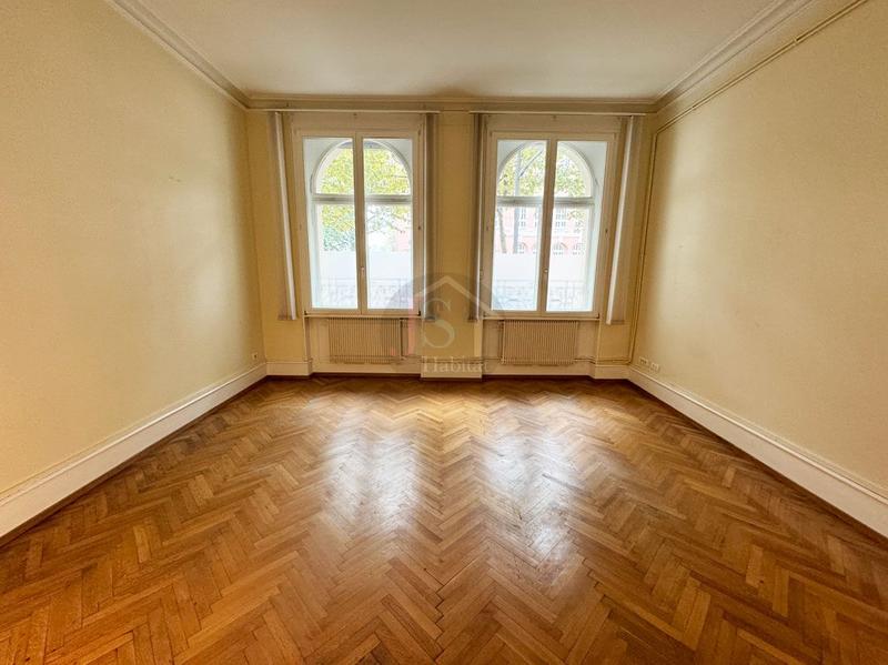 Bureau - 70 m² - 3 pièces