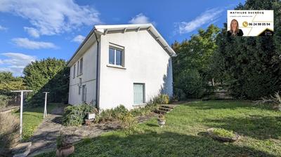 Maison - 84 m² - 4 pièces