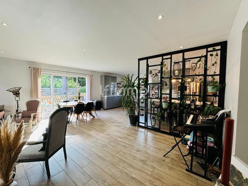 Maison - 146 m² - 6 pièces