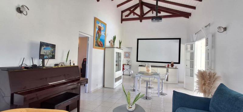 Maison - 86 m² - 4 pièces