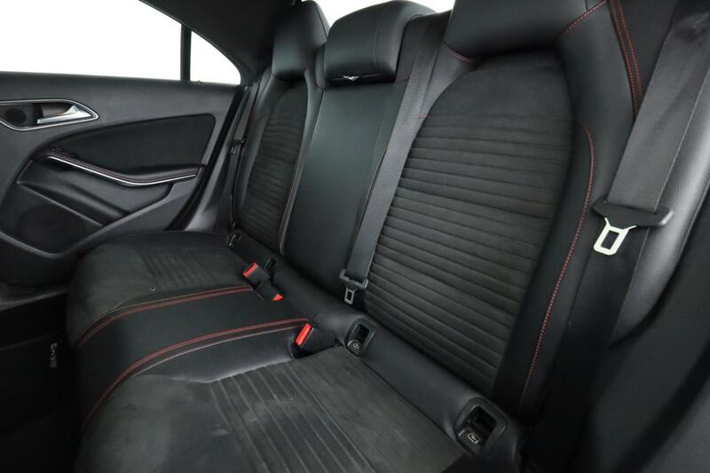 Mercedes Cla 220 d Fascination 7g-Dct 177 ch