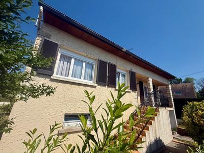 Maison - 178 m² - 6 pièces