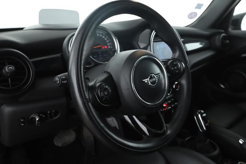 Mini Mini Cooper Edition Greenwich Bva7 5p 136 ch