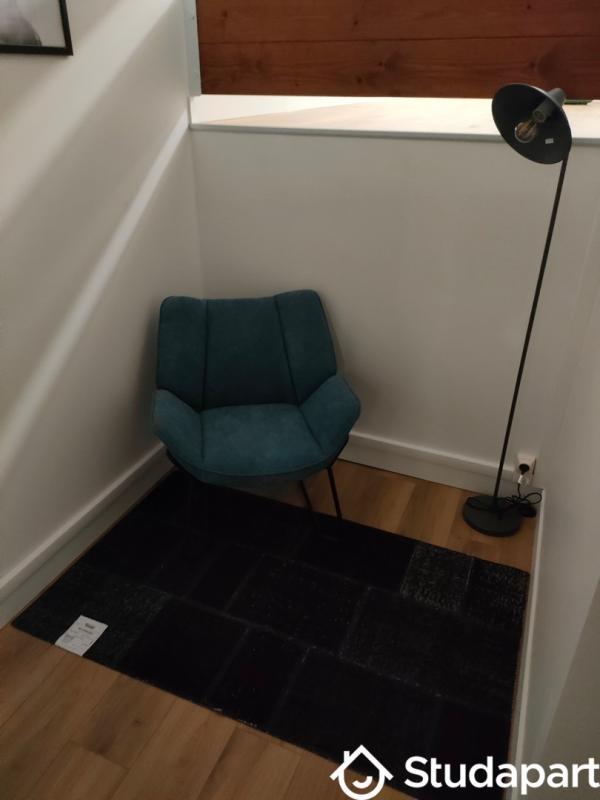 Chambre - 9 m² - 1 pièce