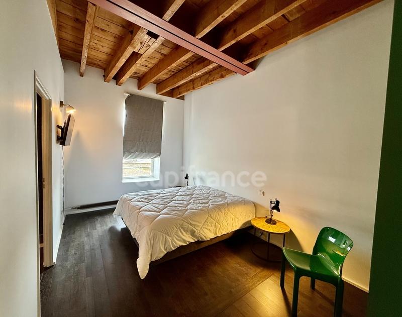 Maison bourgeoise - 596 m² - 5 pièces