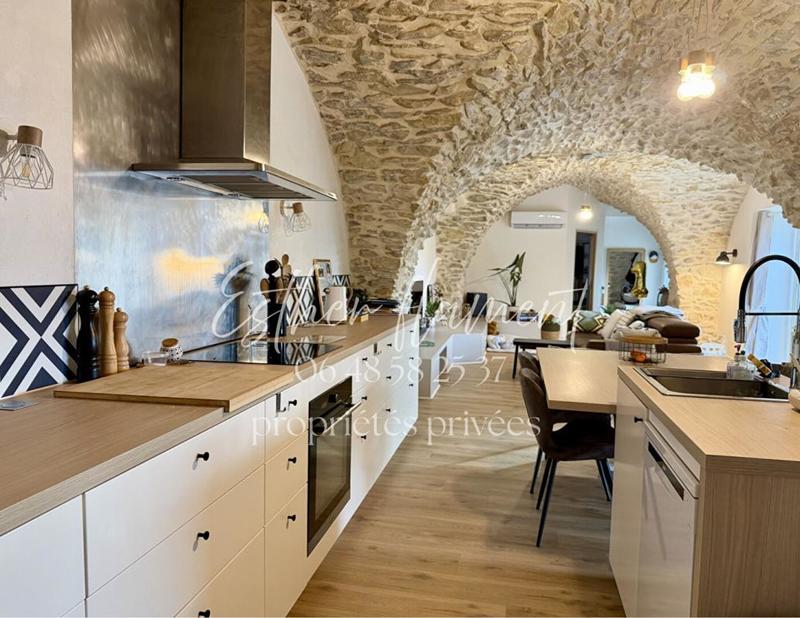 Appartement - 108 m² - 3 pièces