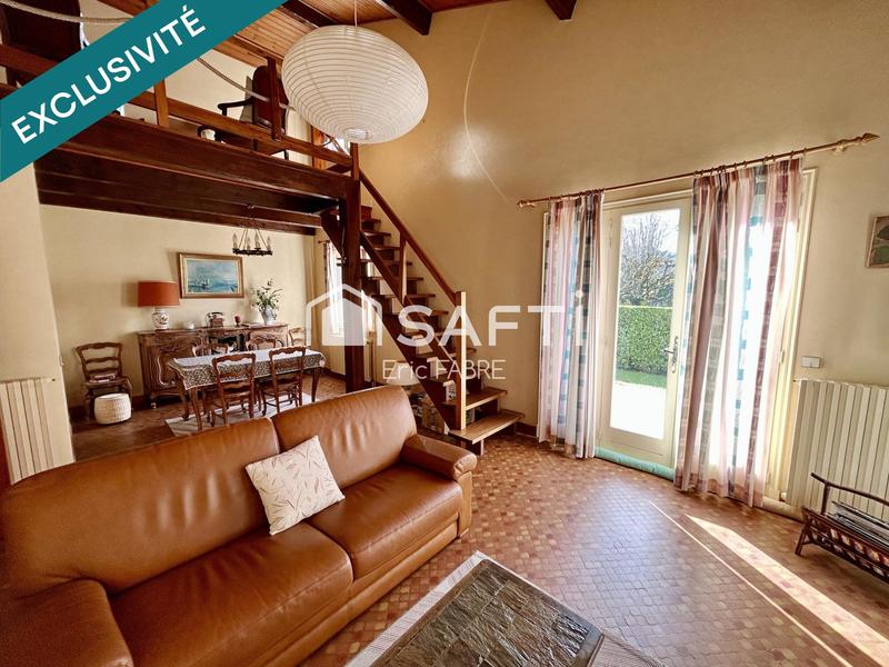 Maison - 99 m² - 5 pièces