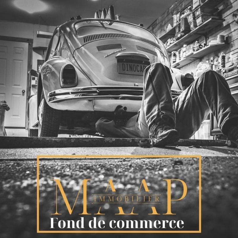 Local d'activité / Entrepôt - 530 m² - 11 pièces