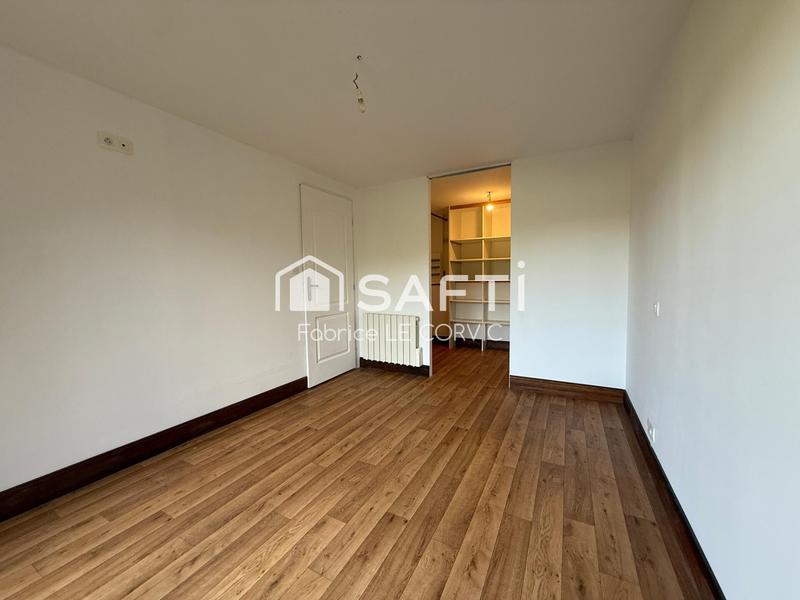 Maison - 134 m² - 7 pièces