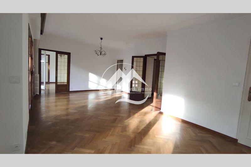 Appartement - 106 m² - 4 pièces