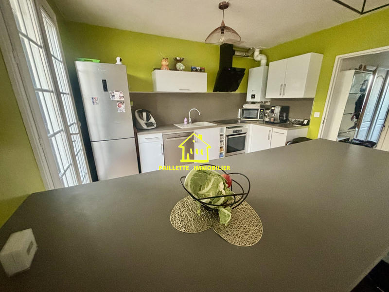 Maison - 94 m² - 5 pièces